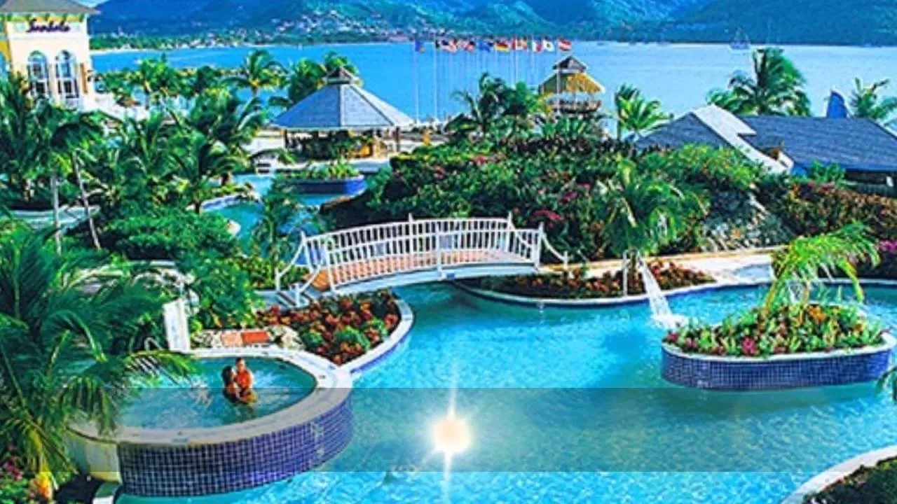 9694 tropical paradise