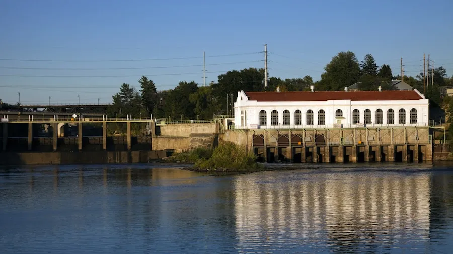 9708 wisconsin dells honeymoon waterpark