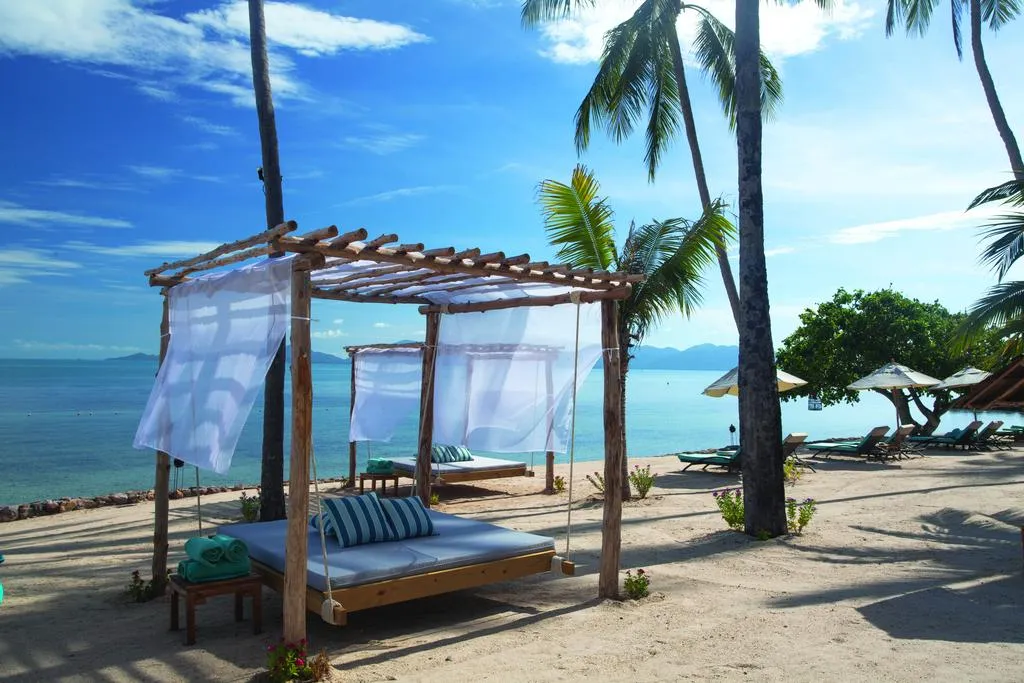 9751 thailand temple