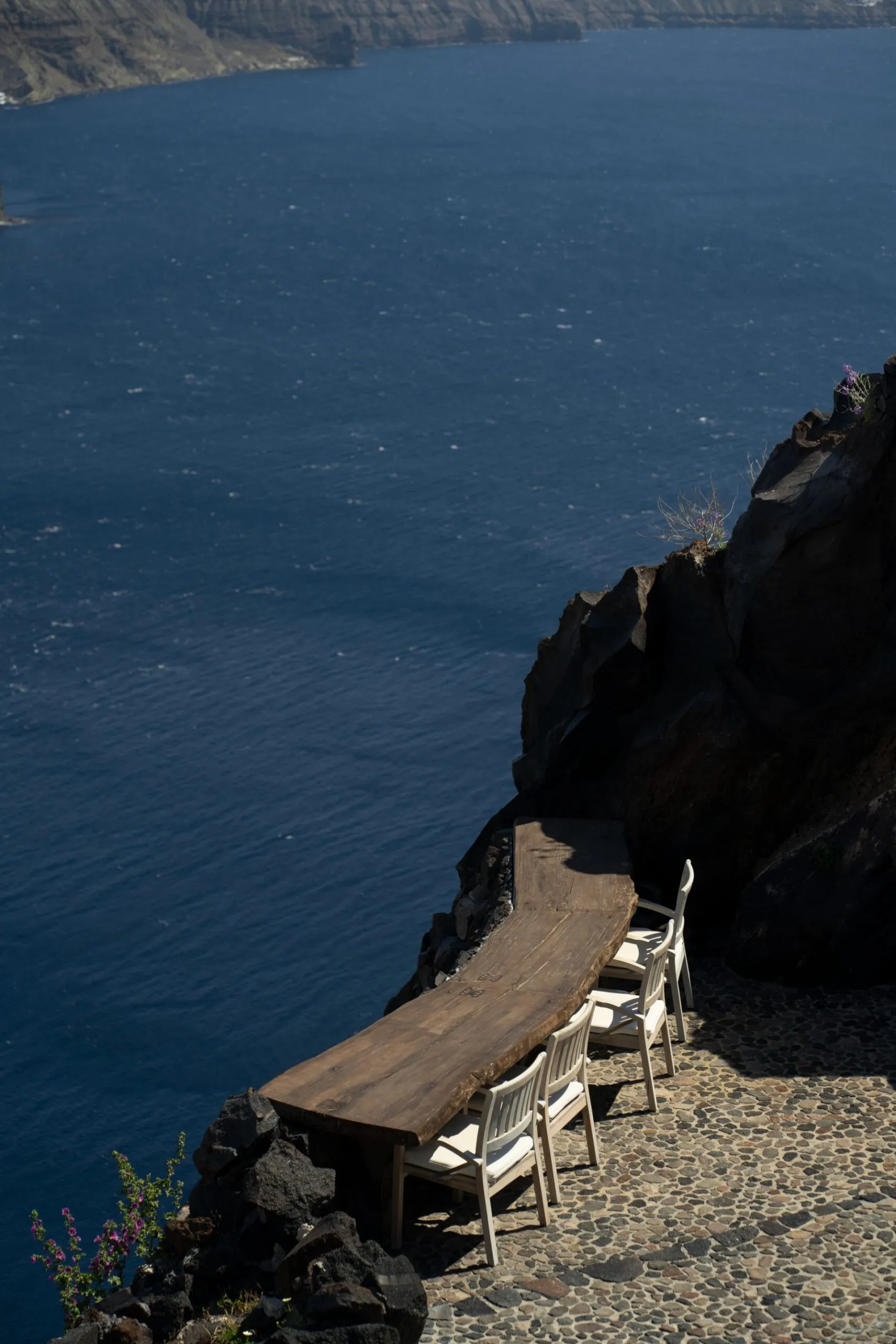 9761 akrotiri archaeological site