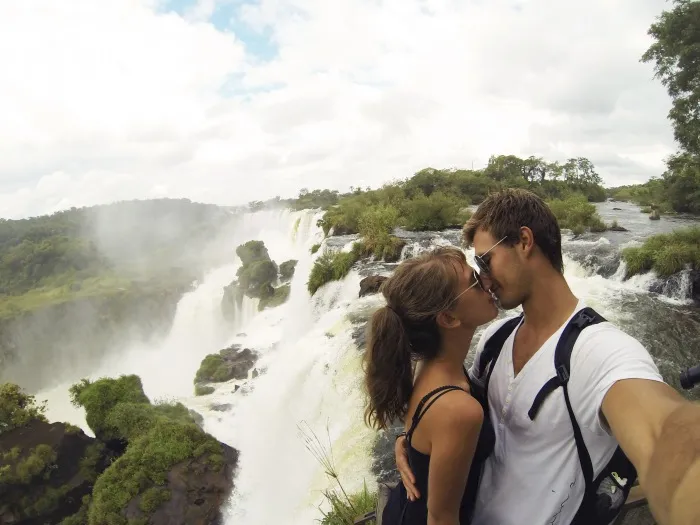 9770 couple in buenos aires