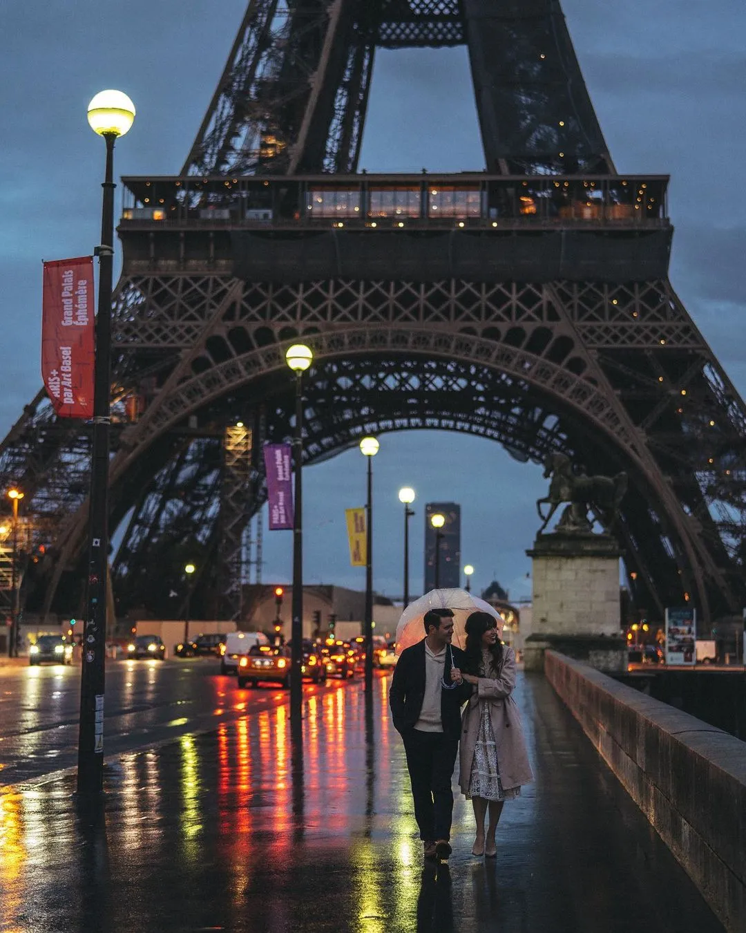 9774 honeymoon couple restaurant