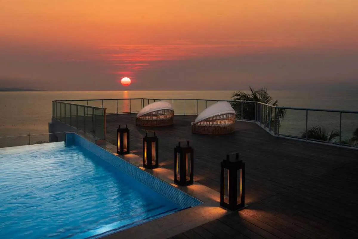 9800 jamaica honeymoon couple