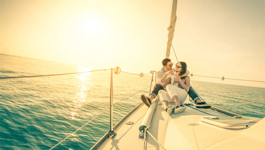 9858 sailing honeymoon activities