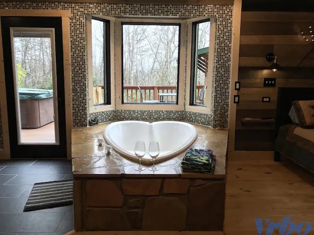 9880 gatlinburg attractions