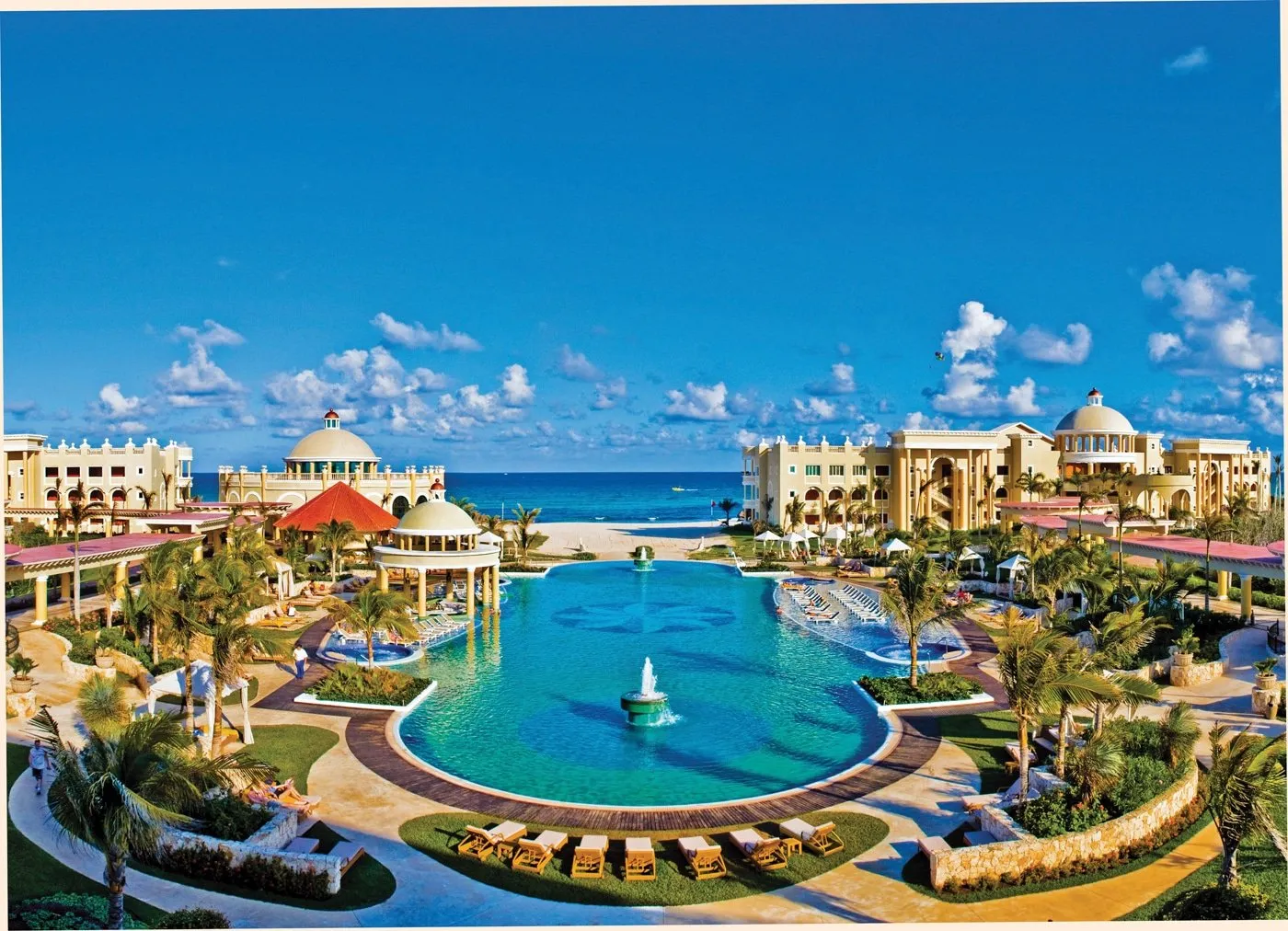 9893 private beach villa