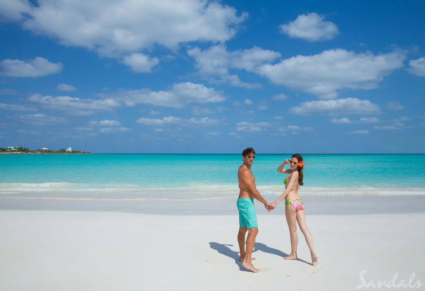 9940 walking sandals