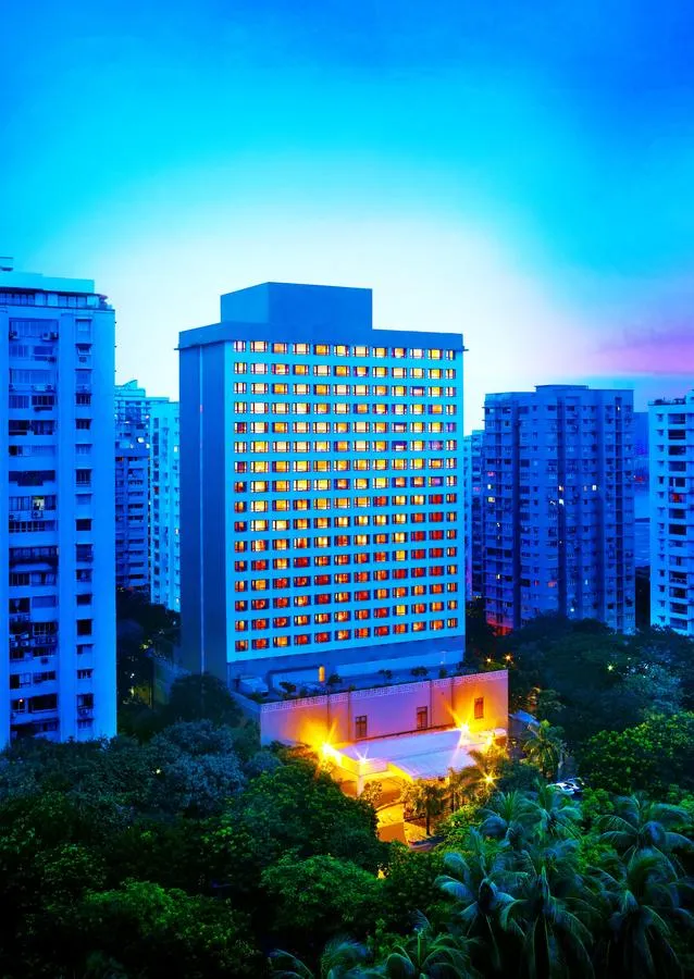 9947 romantic hotel room