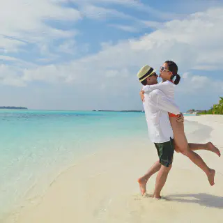 /img/9965-active-honeymoon-packing.webp